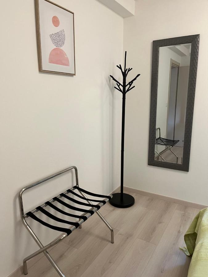 Apartment A & N With Free Private Parking Pula Exteriör bild